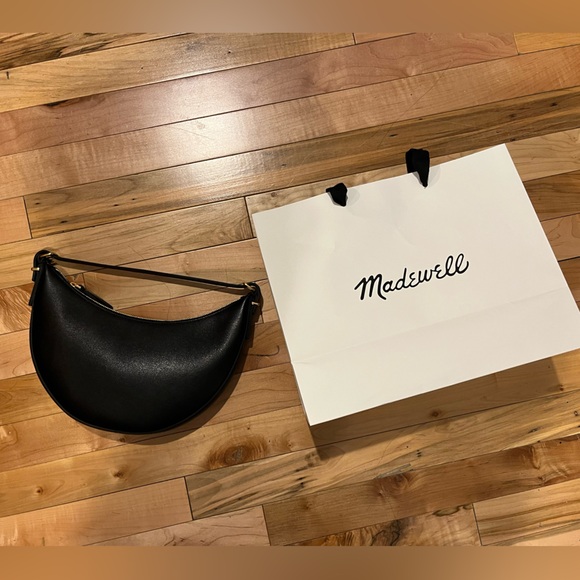 The Essential Convertible Top Handle Crossbody Mini Bag. - Picture 2 of 11